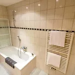 Ski-n-lake Τσελ αμ Ζέε