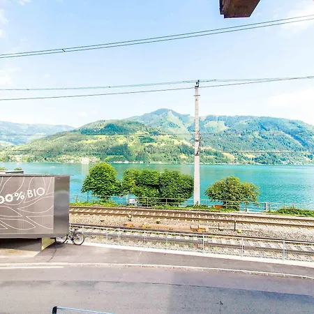 Ski-n-lake Apartmán *