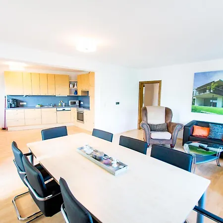 Ski-n-lake Apartmán *