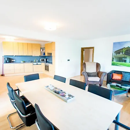 Ski-n-lake City Appartement *